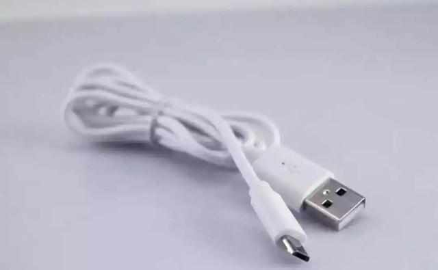 充电插头和数据线，到底哪个最影响网速？别再傻傻不知道了！